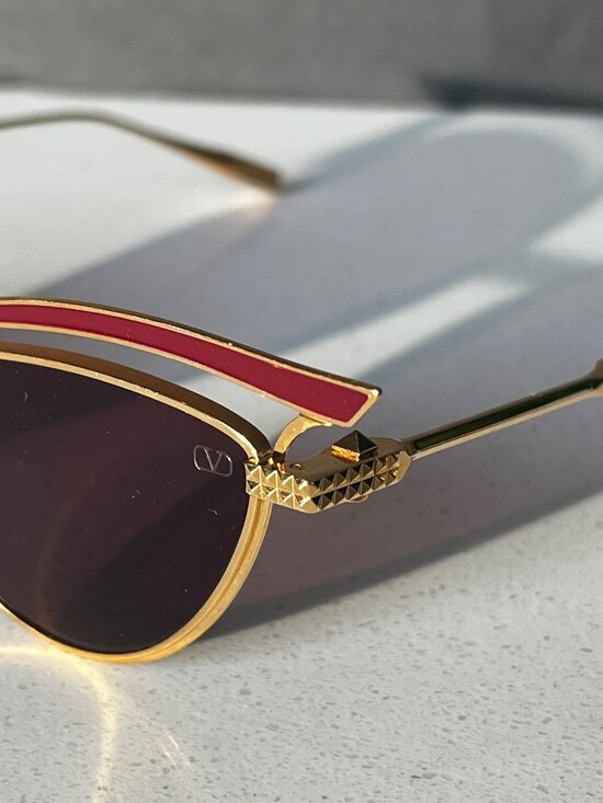 Valentino Cat Eye-Frame gold Titanium Sunglasses main image 5